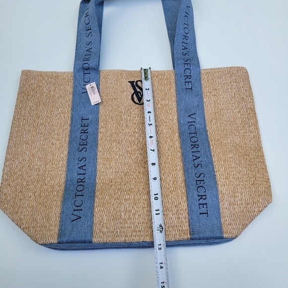 Victoria's Secret NWT tote Bag Wicker Tan blue logo. - Picture 10 of 11